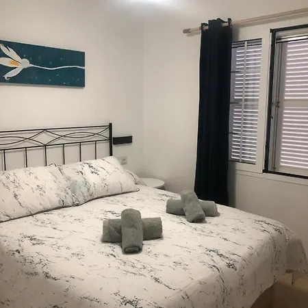 Acogedora Casa Unifamiliar Junto A La Playa Appartamento *