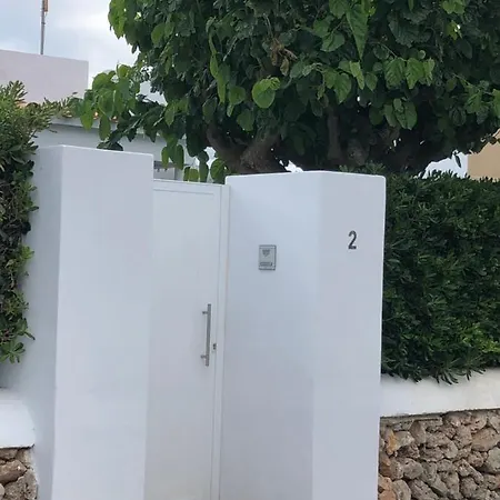 Acogedora Casa Unifamiliar Junto A La Playa Διαμέρισμα Cala en Bosch